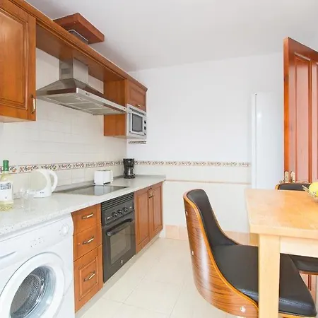 In Playa Blanca Sleeps 4 With Pool Air Con And Wifi * Playa Blanca (Lanzarote)
